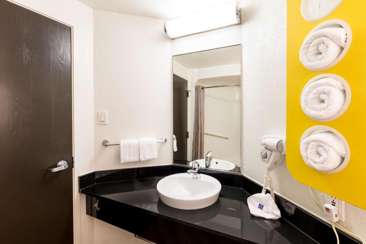 Motel 6-Irving, Tx - Dfw Airport North Dış mekan fotoğraf